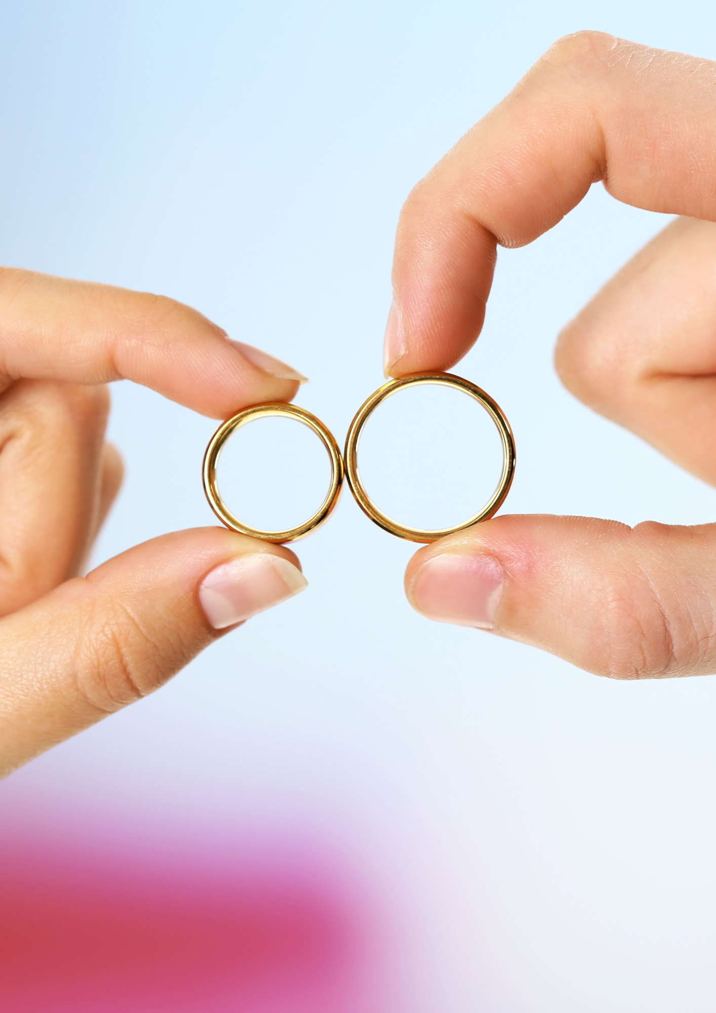 Gold & Silver Payment Rings — Mastercard Wedding Bands